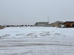 20th St E, Dickinson, ND 58601