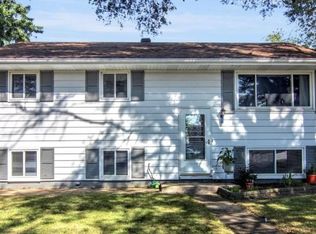 7829 Whitcomb St, Merrillville, IN