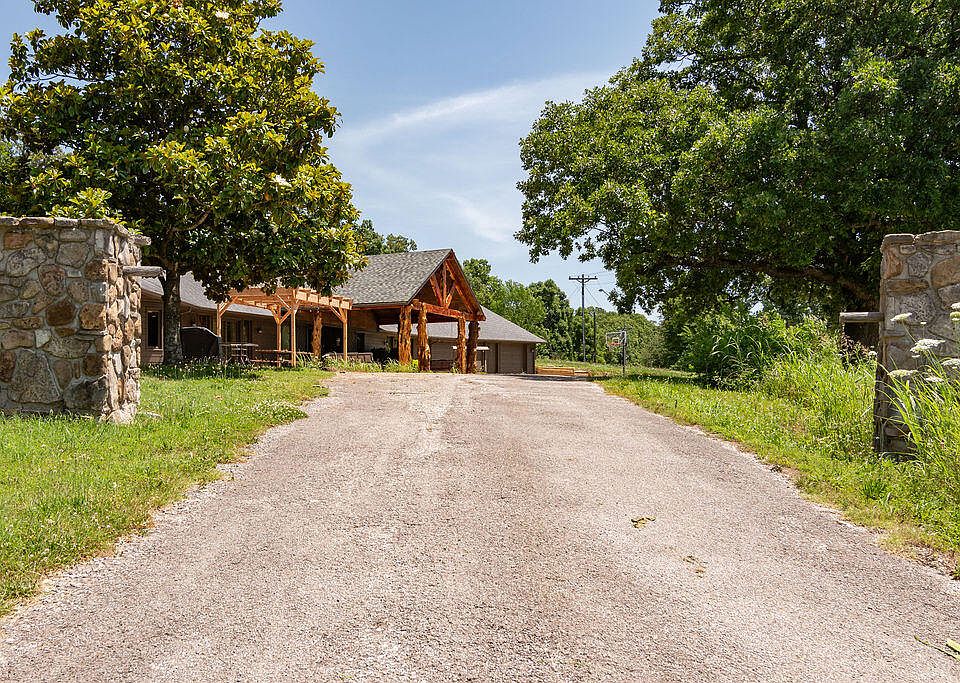 112 Youngblood Dr, Blue Eye, MO 65611 MLS 60233405 Zillow