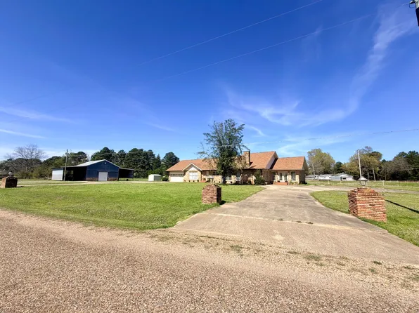 1249 S 9th St, Ashdown, AR 71822