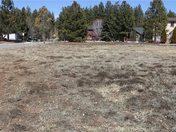 275 Meadow Cir N Lot 59, Big Bear Lake, CA 92315
