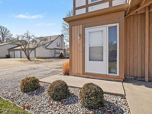 3rd image of 3113 Sturgeon Bay Ave