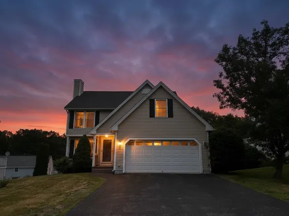 199 Heathrow Avenue, Manchester, NH 03104