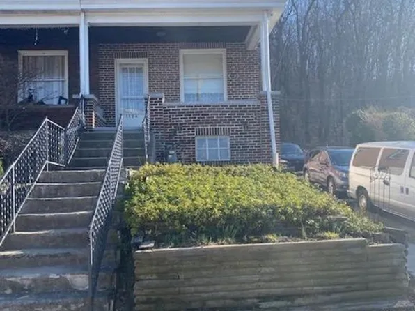 1524 Fairview St, Reading, PA 19606