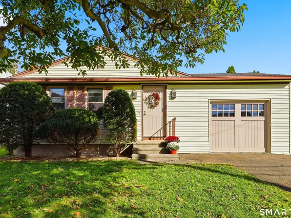 40 Pine Street, Stratford, CT 06615