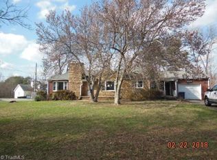 1009 Teague Rd, Winston Salem, NC 27107