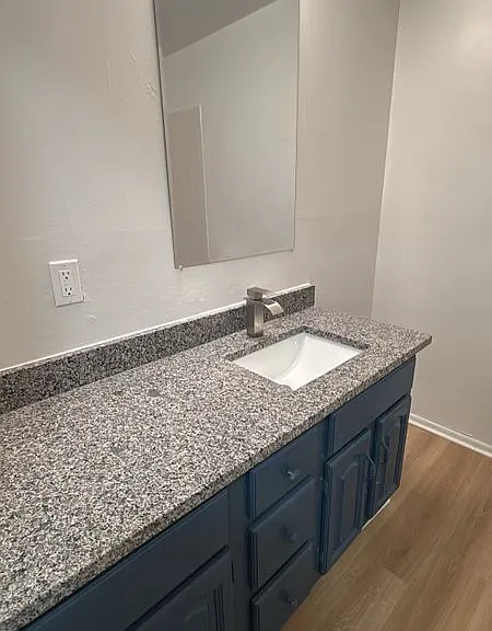 5045 Prescott Ave #APARTAMENT — Photo 3