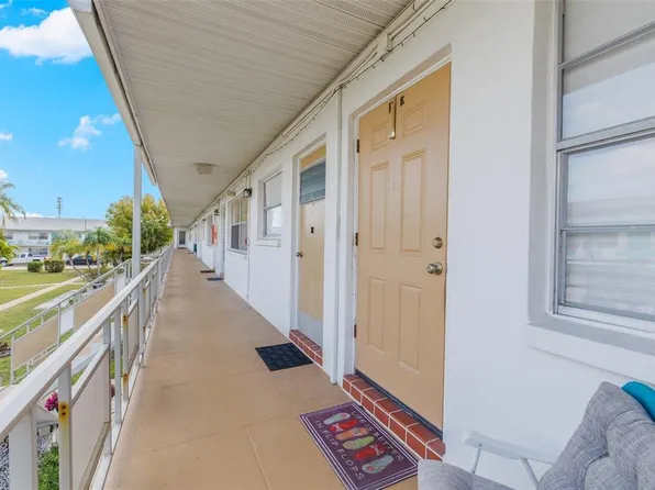 5940 21st St N APT 17, Saint Petersburg, FL 33714