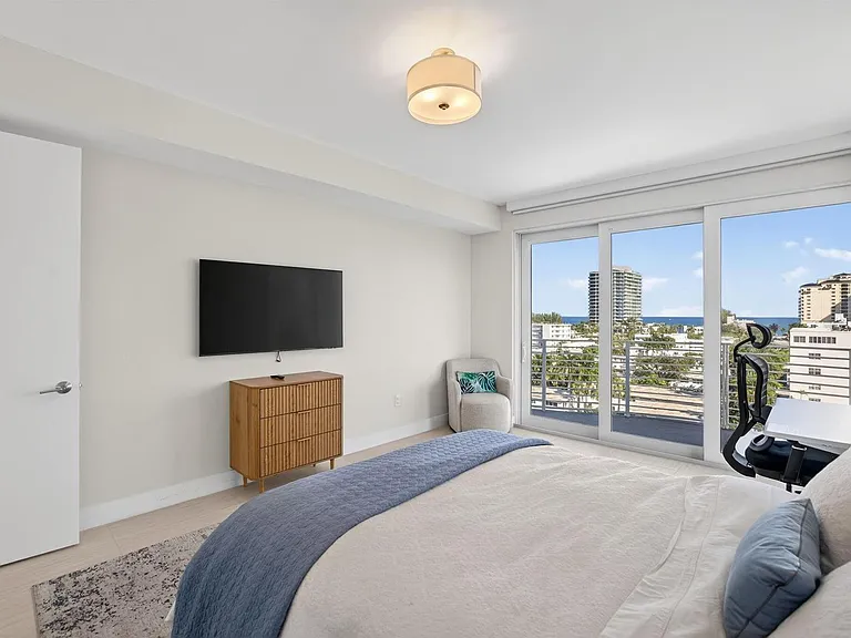 612 Bayshore Dr #702 — Photo 32