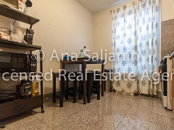 3rd image of 3342 28th St #2