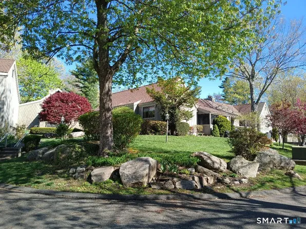 209 Acorn Lane #A, Stratford, CT 06614