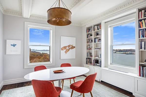 Sold by Magnetic | media 3