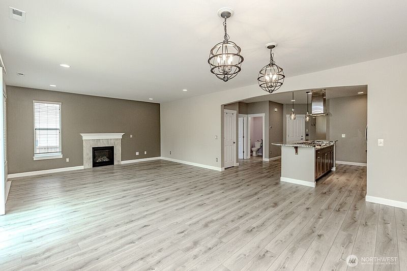 4th image of 2126 SW 344th Court