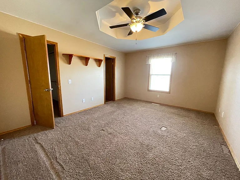 3253 S Palisades Dr — Photo 10