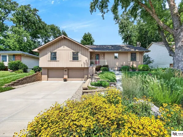 13606 Stanford St, Omaha, NE 68144