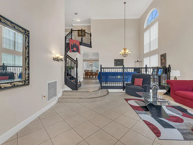 19500 SW 39th Ct — Photo 14