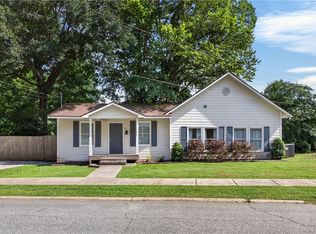 815 Torbert Blvd, Opelika, AL 36801