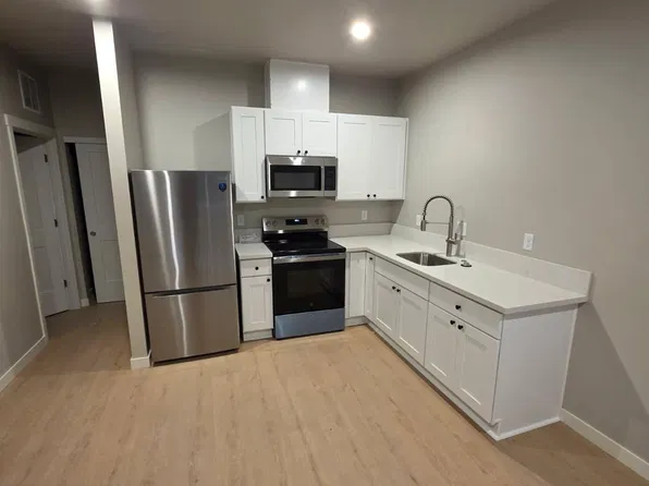 2510A NE 53rd St, Vancouver, WA 98663