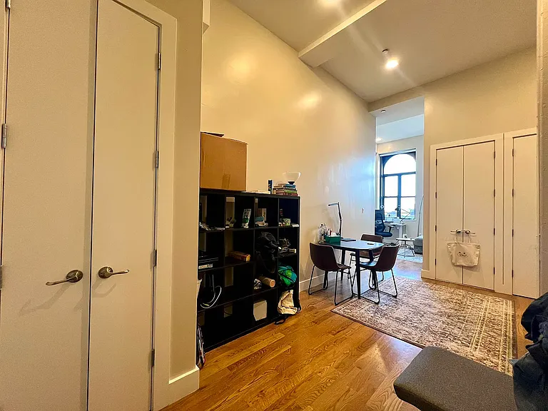 53 S 11th St #6A — Photo 3