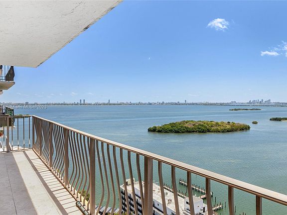 2nd image of 780 NE 69th St APT 2505