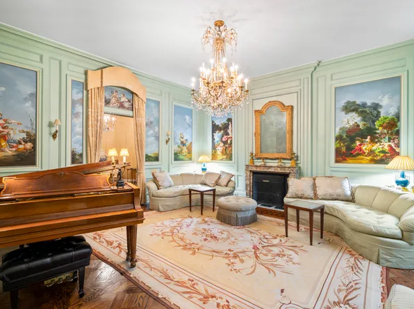 163 East 64th Street image 16 of 33