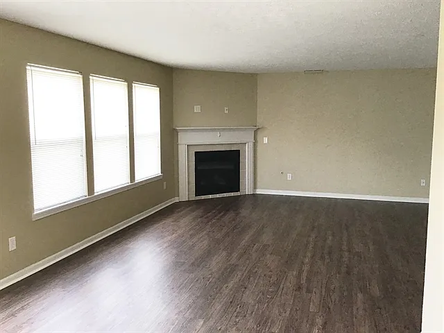 14077 Wheeling Ct — Photo 3