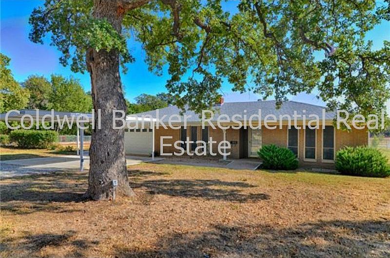 1st image of 8333 Oak Country Ln