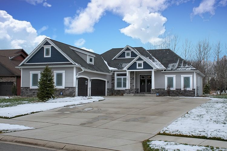 1st image of 5554 Deer Hollow Dr