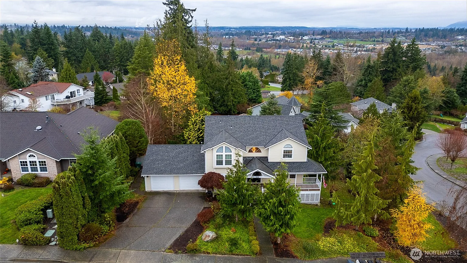 508 Lilac Drive photo 1