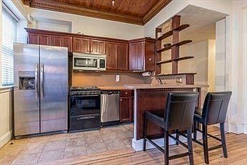 4th image of 250 Commonwealth Ave APT 22