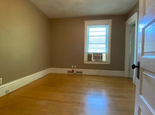 319 S 2nd St #2, Rockford, IL 61104