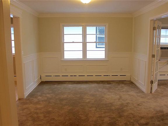 3rd image of 667 Gramatan Ave