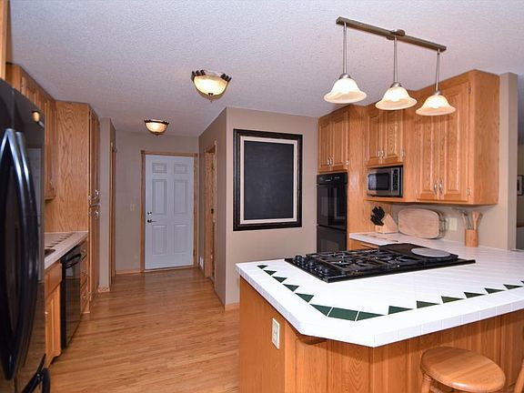 5th image of 22386 172nd St NW