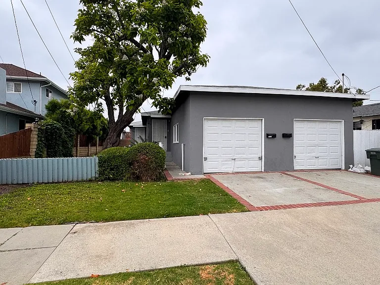 24707 Cypress St — Photo 1