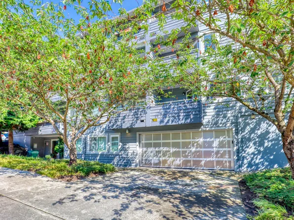 The Quincy, 3624 Phinney Ave N #302, Seattle, WA 98103