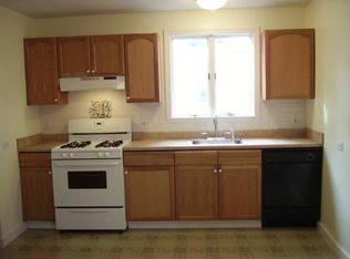 17 Harrison St, Natick, MA 01760