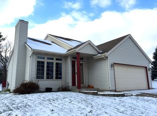 2434 Brentwood Dr, Waukesha, WI 53188