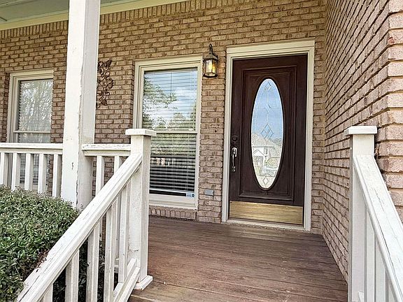 5th image of 6276 Hannah Dr