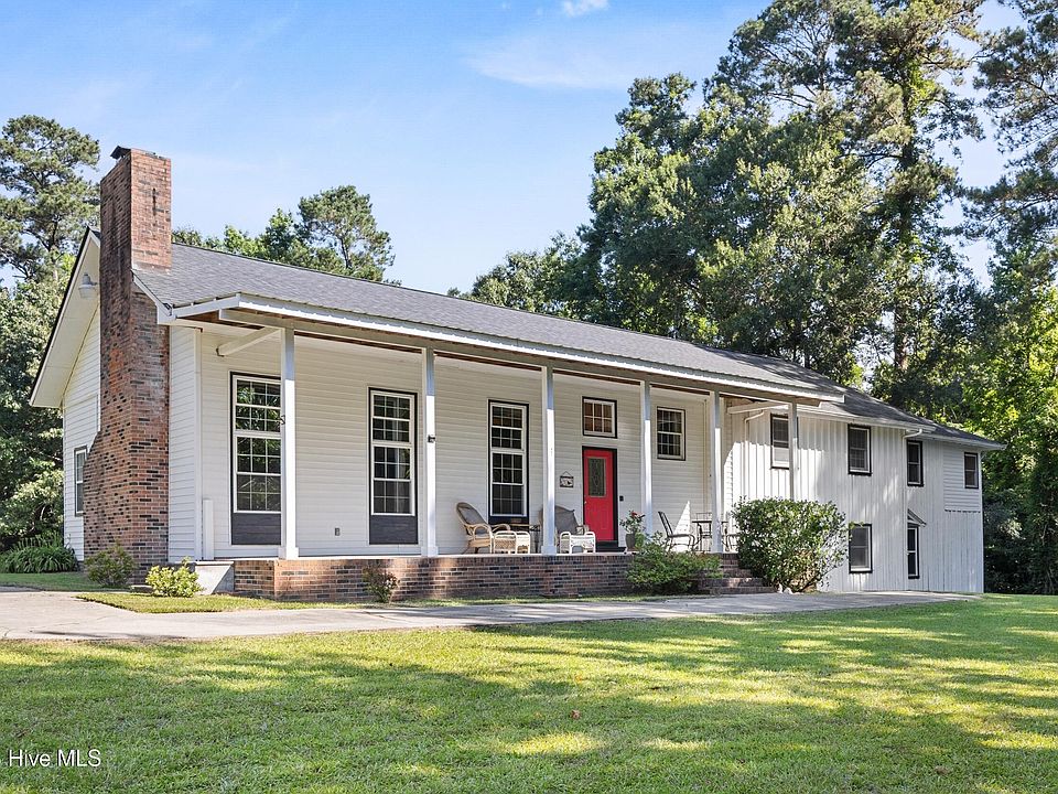 1st image of 8821 Red Hill Road