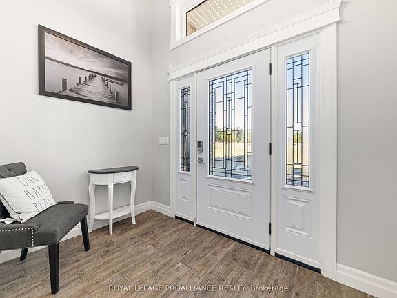 4th image of 296 Bird Rd