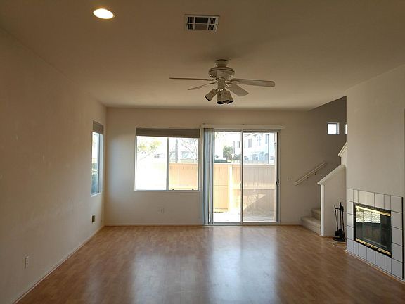 5th image of 10954 Ivy Hill Dr Unit 6