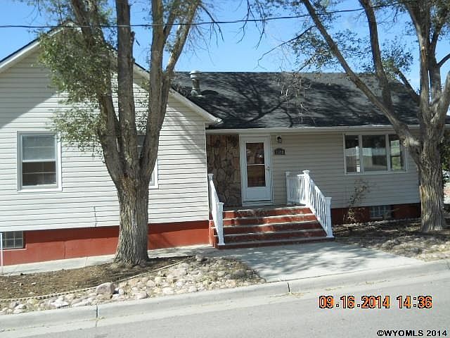 1st image of 1229 Hill St