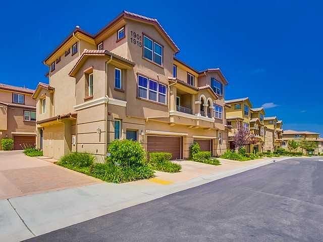 Corner Town Home