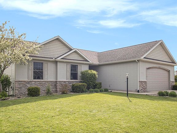 3rd image of 3120 Brunswick Square Dr