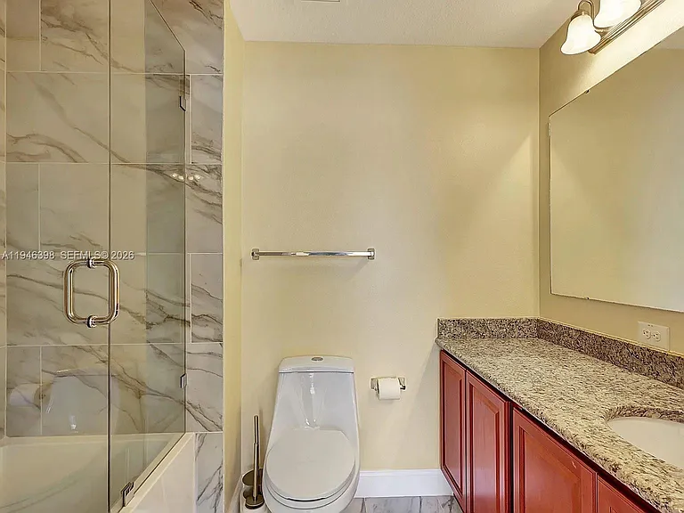 1018 SW Eckard Ave — Photo 25