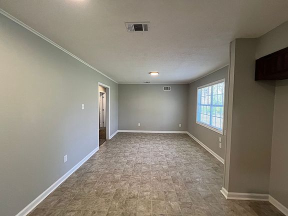 5th image of 158 Loraine Rd