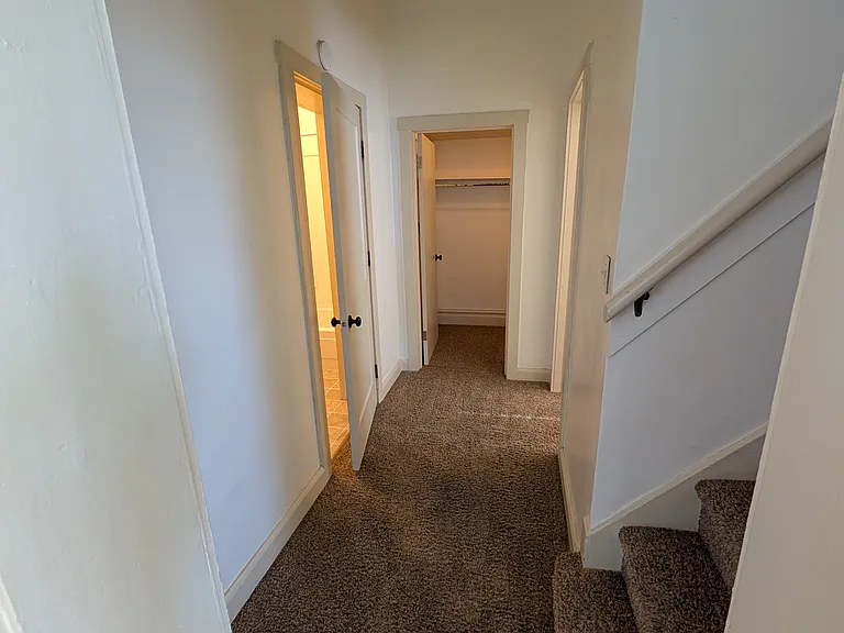 207 E 100 N — Photo 10