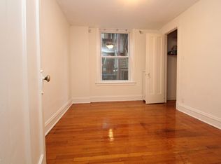 1351 W Rosedale Ave #1, Chicago, IL 60660