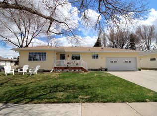 2125 N 8th St, Bismarck, ND 58501