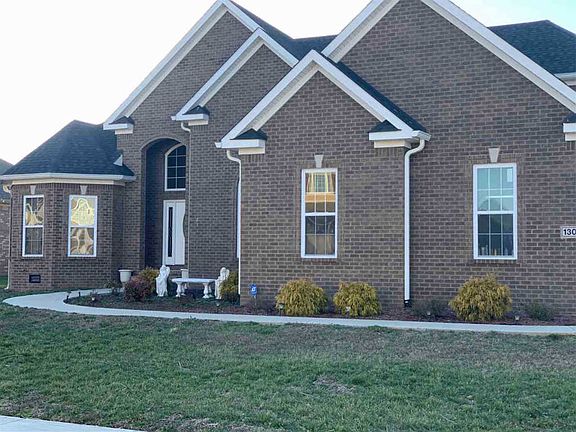2nd image of 1303 Beaumont Dr